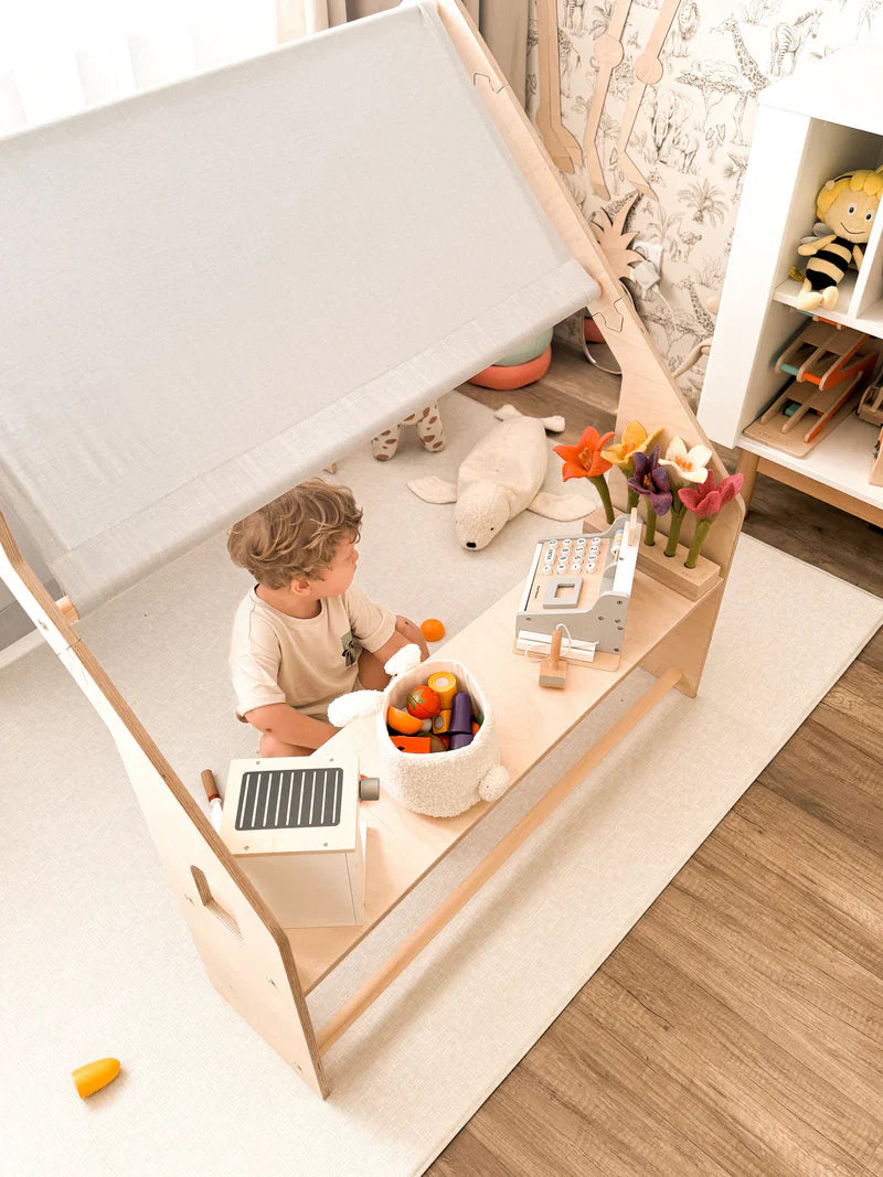 Cabane en bois d'intérieur, maison de jeu