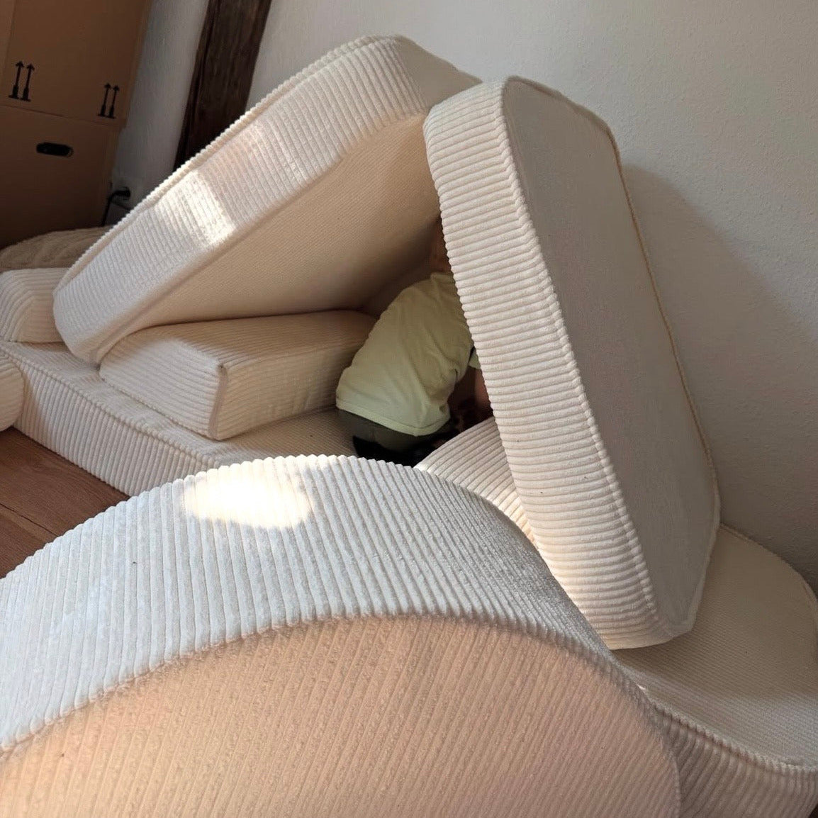 Canapé de jeu modulable Pocket 120cm en velours Corduroy à larges côtes Aesthetic | 12 Pièces