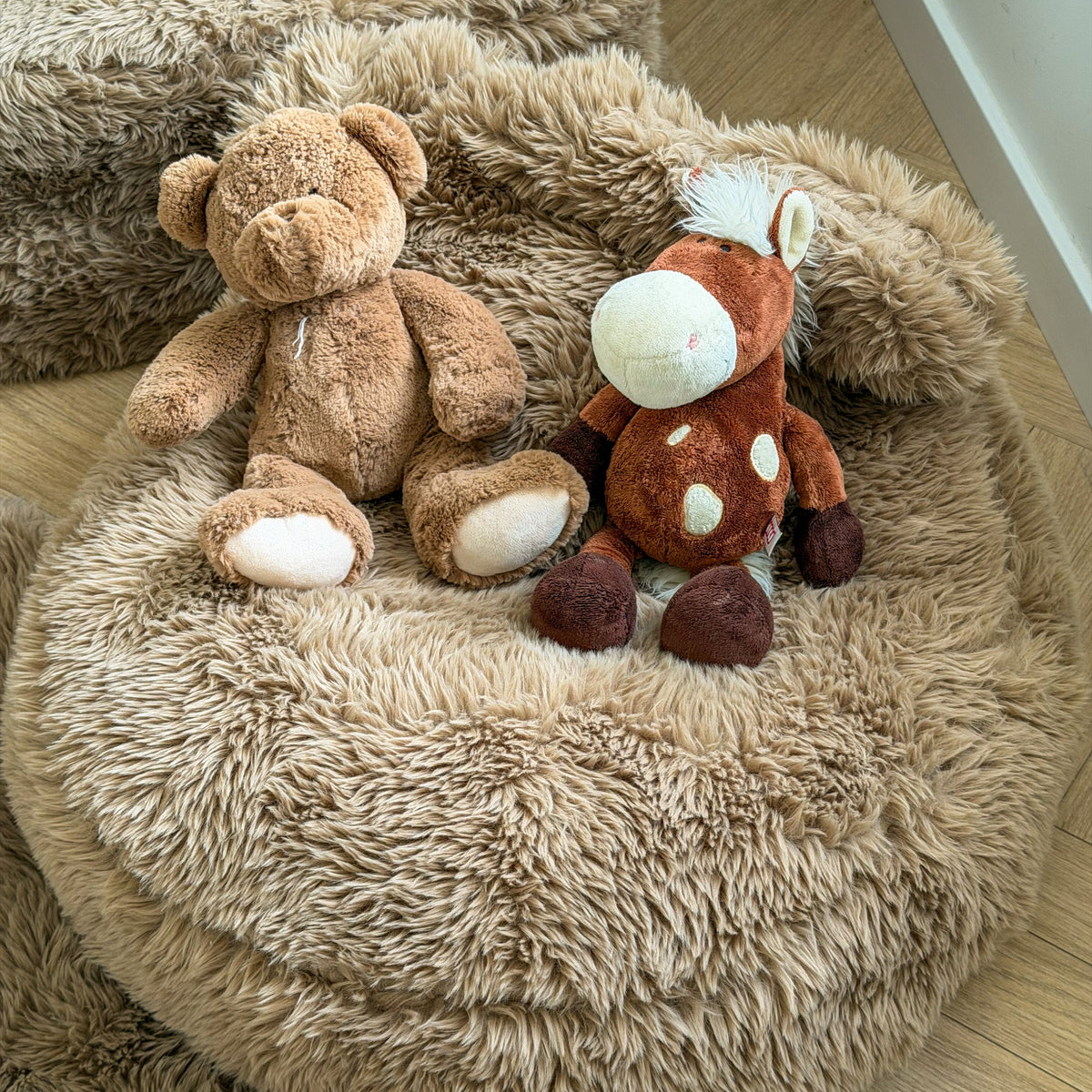 Pouf Ours en fourrure Mammouth