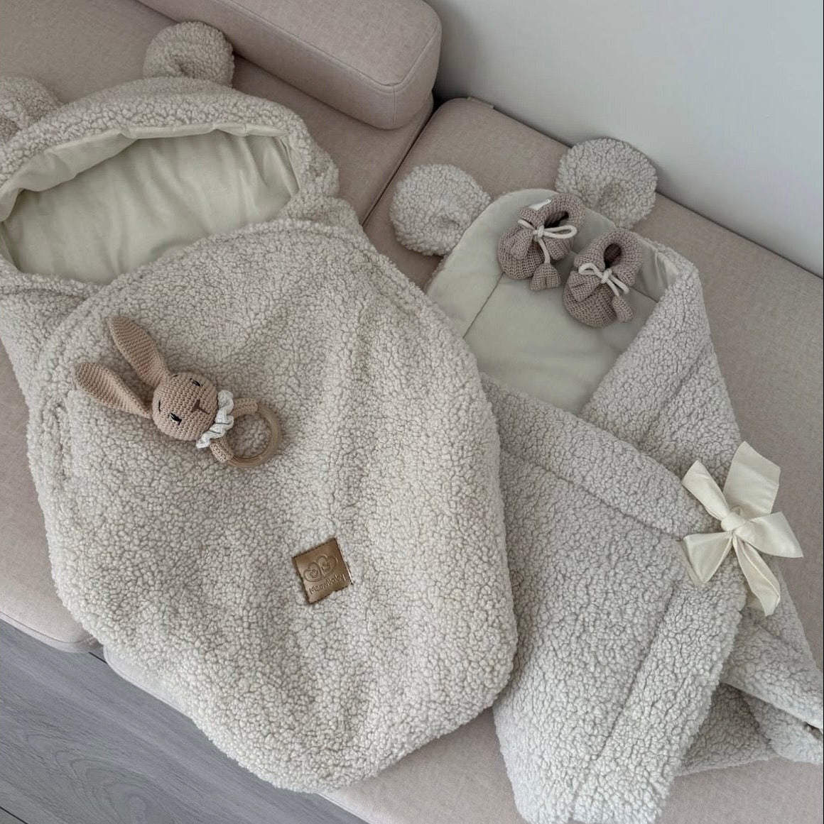 Couverture d'emmaillotage en peluche Bearly - Ours