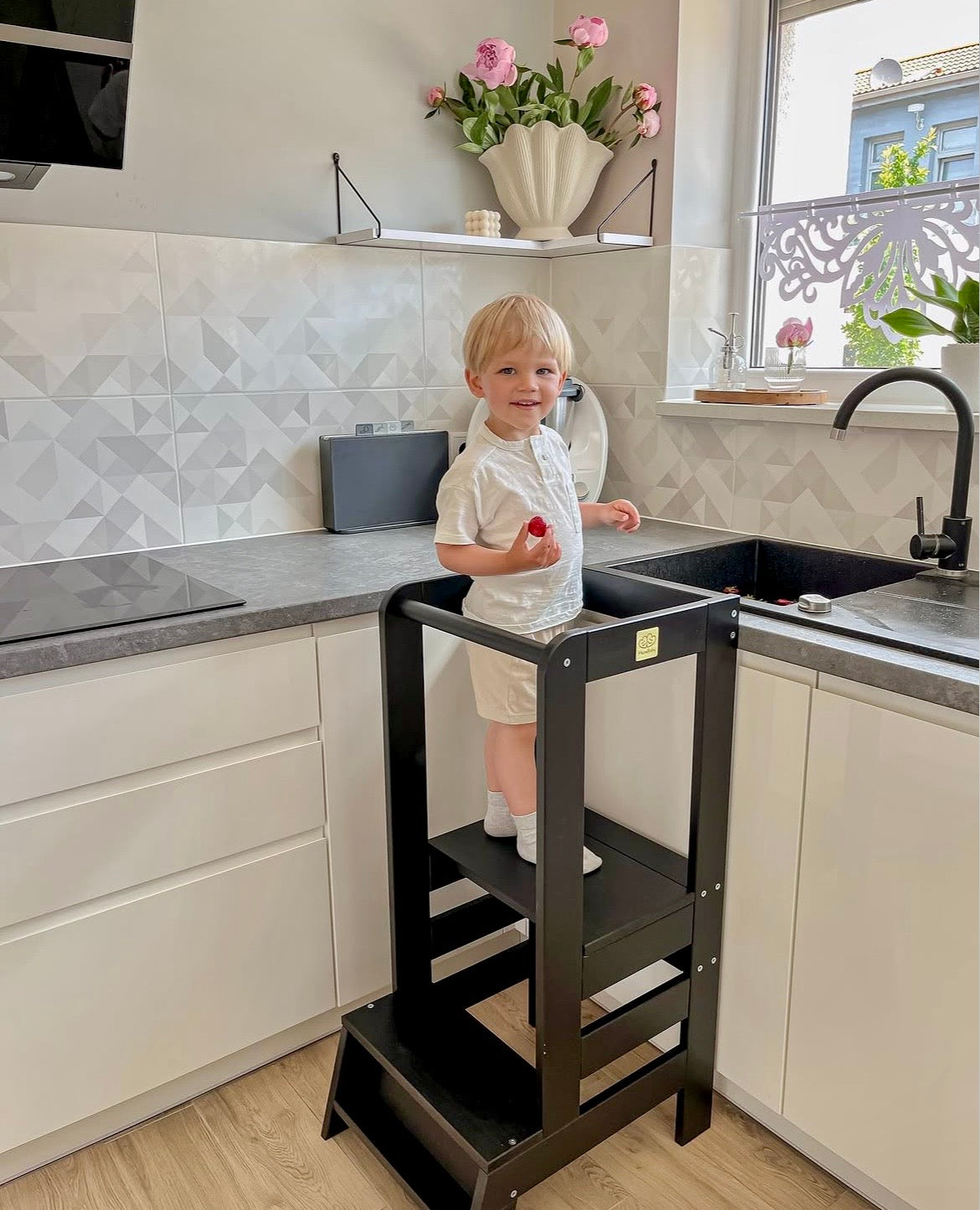 Tour d'observation Montessori ajustable, avec ou sans tableau noir | 3 hauteurs