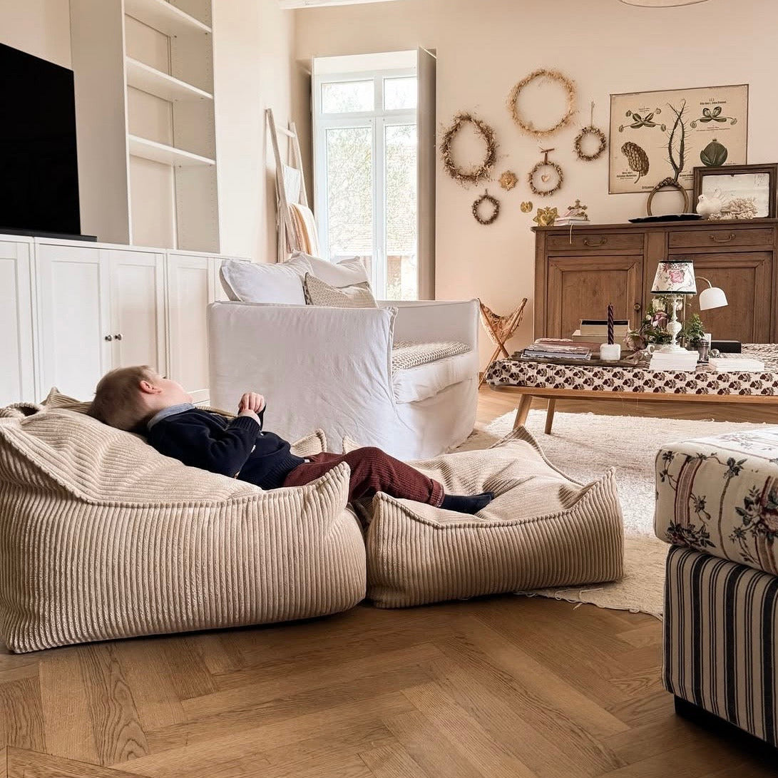 Coussin de sol carré en velours Corduroy à larges côtes Aesthetic