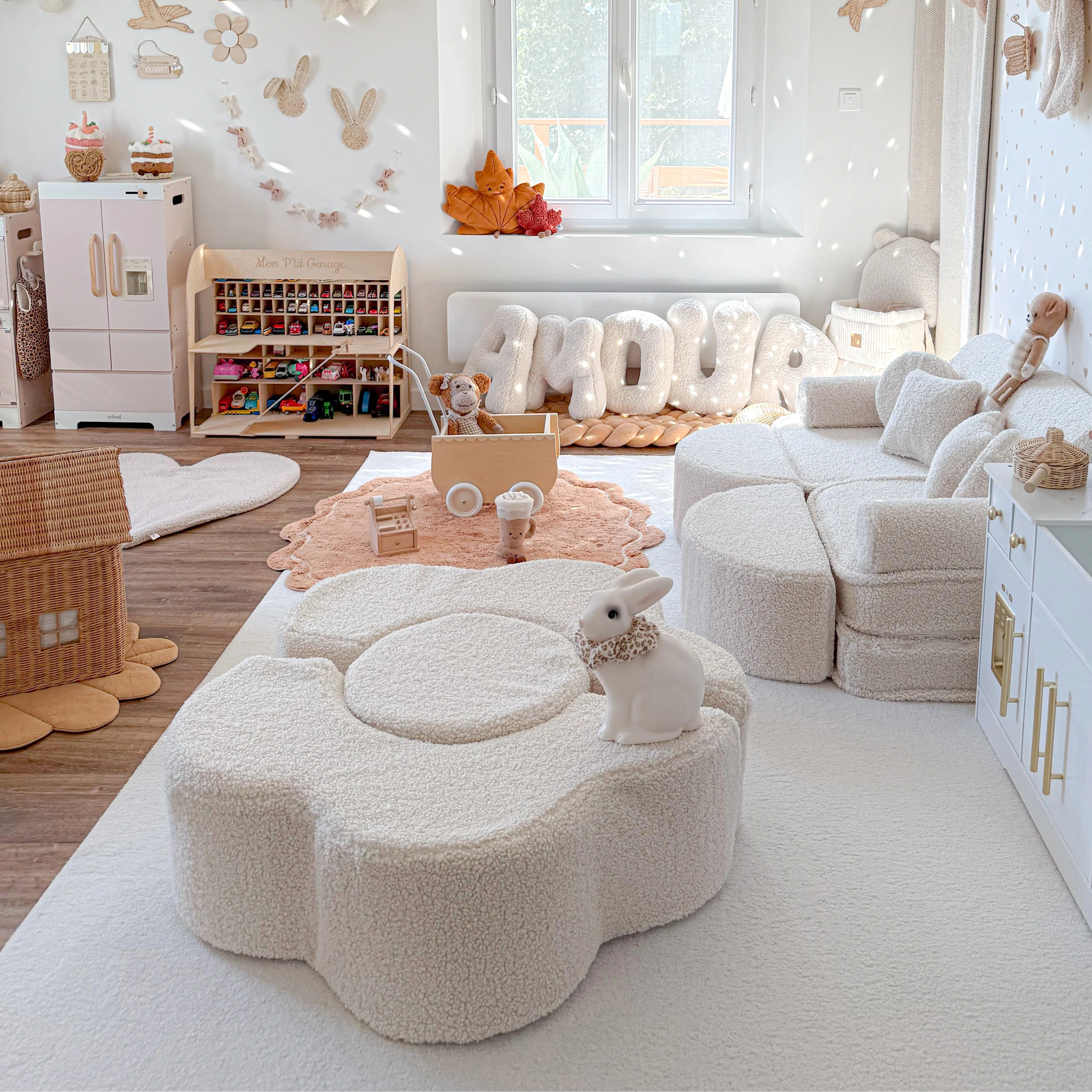 Pouf de motricté modulable Fleur en peluche Bearly | 3 pièces