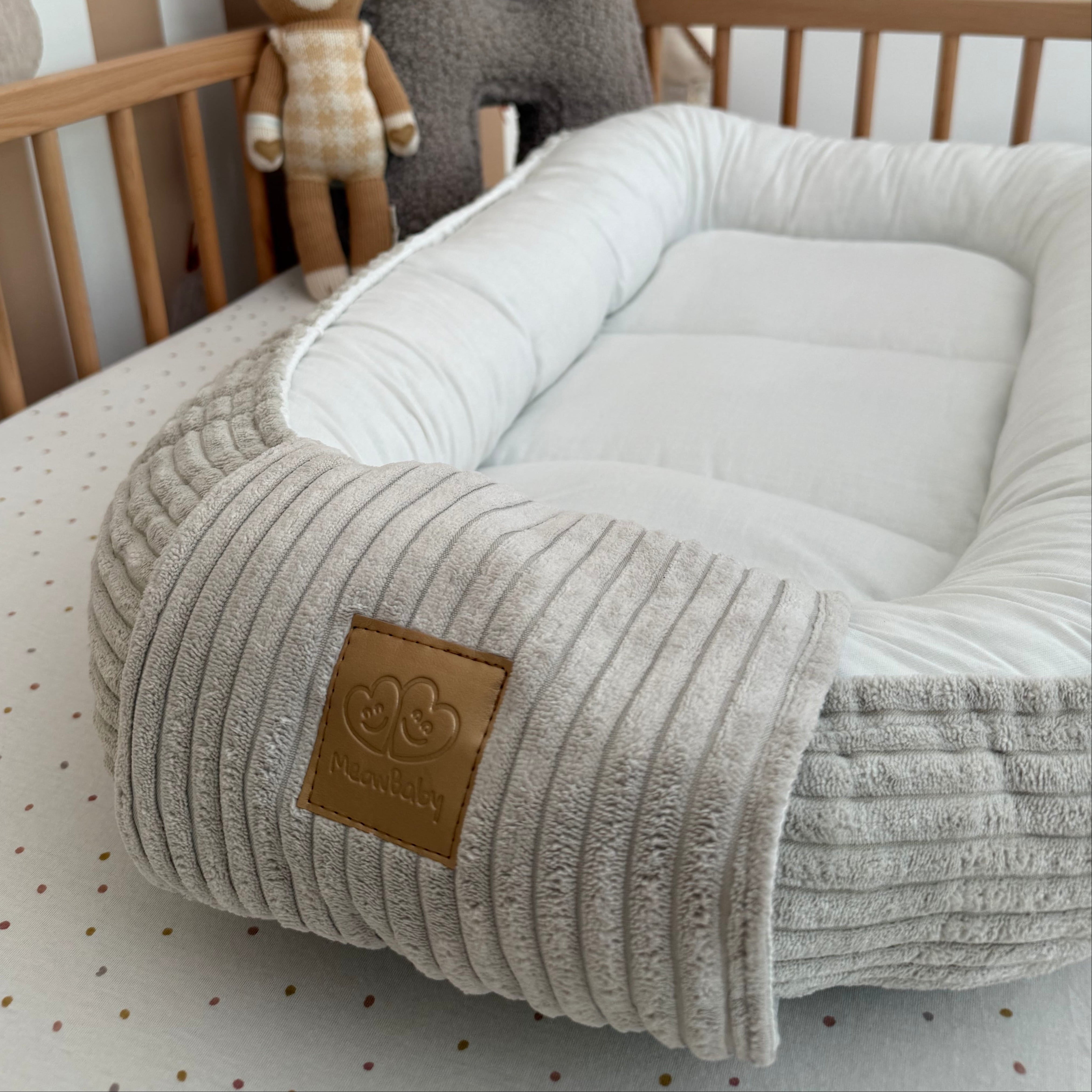 Nid d'ange, réducteur de lit pour bébé en velours Corduroy à larges côtes Aesthetic