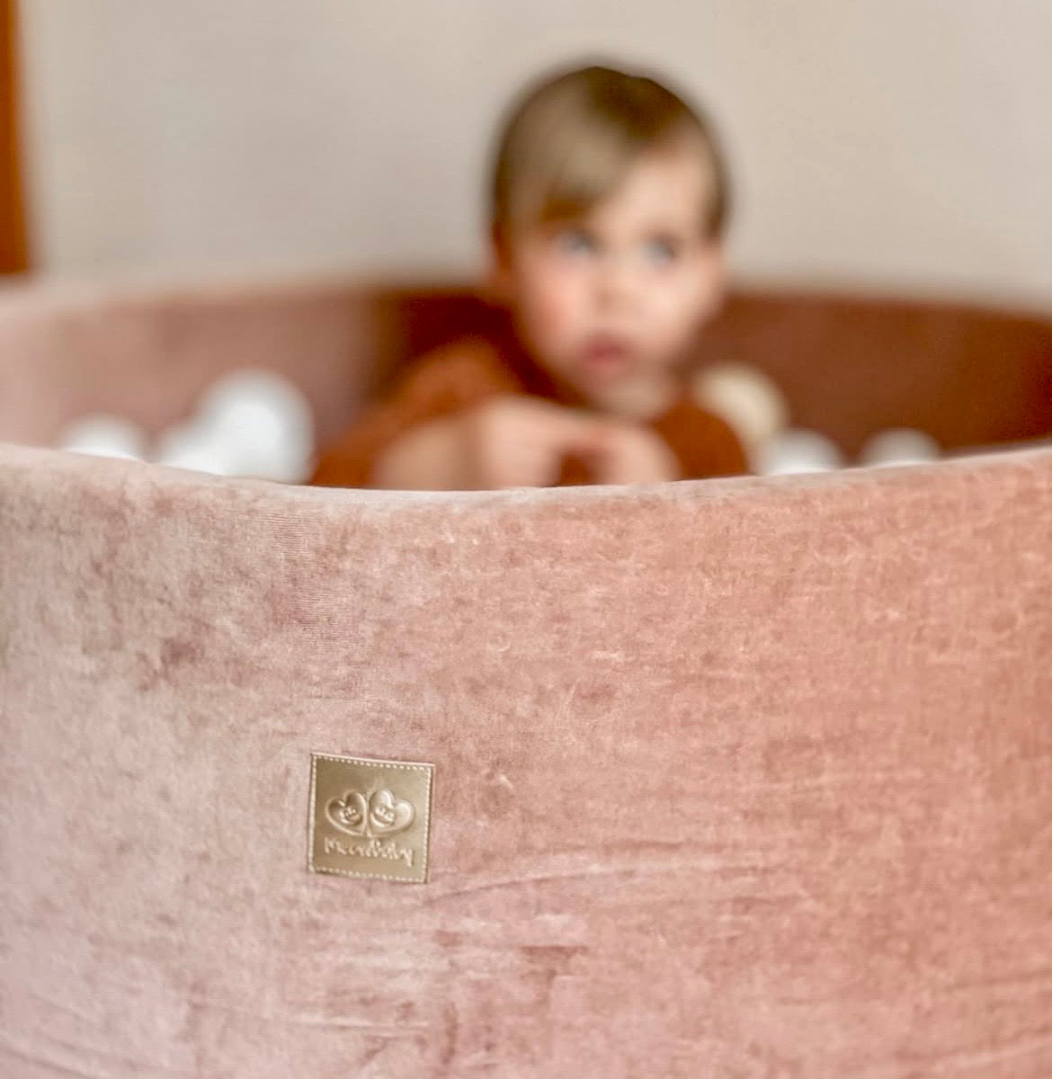 Piscine à balles ronde 90x40 cm en velours, 300 balles - Marron glacé | Balles au choix