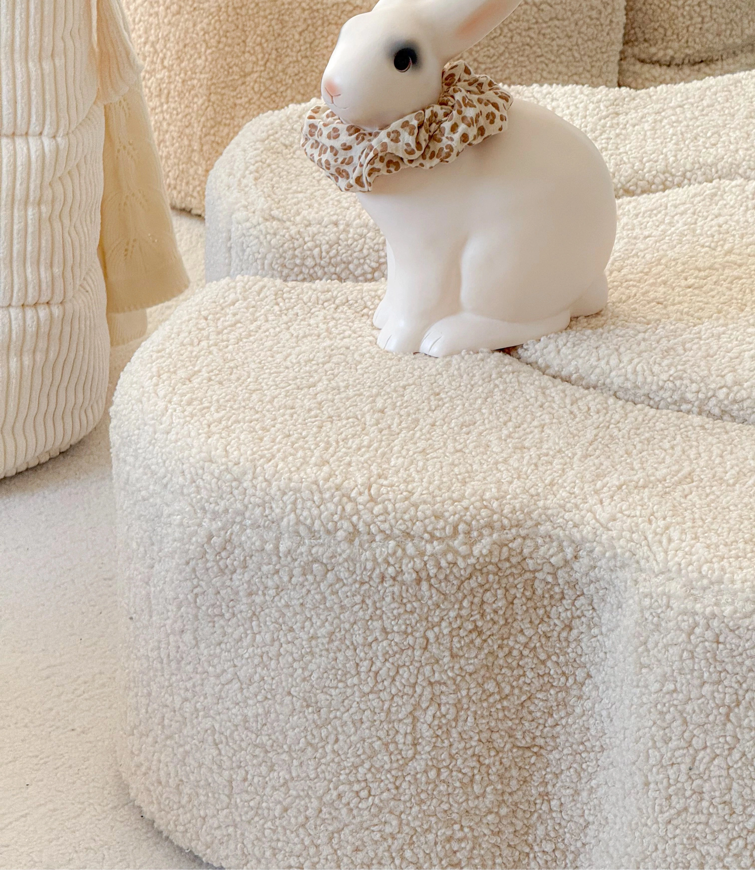 Pouf de motricté modulable Fleur en peluche Bearly | 3 pièces