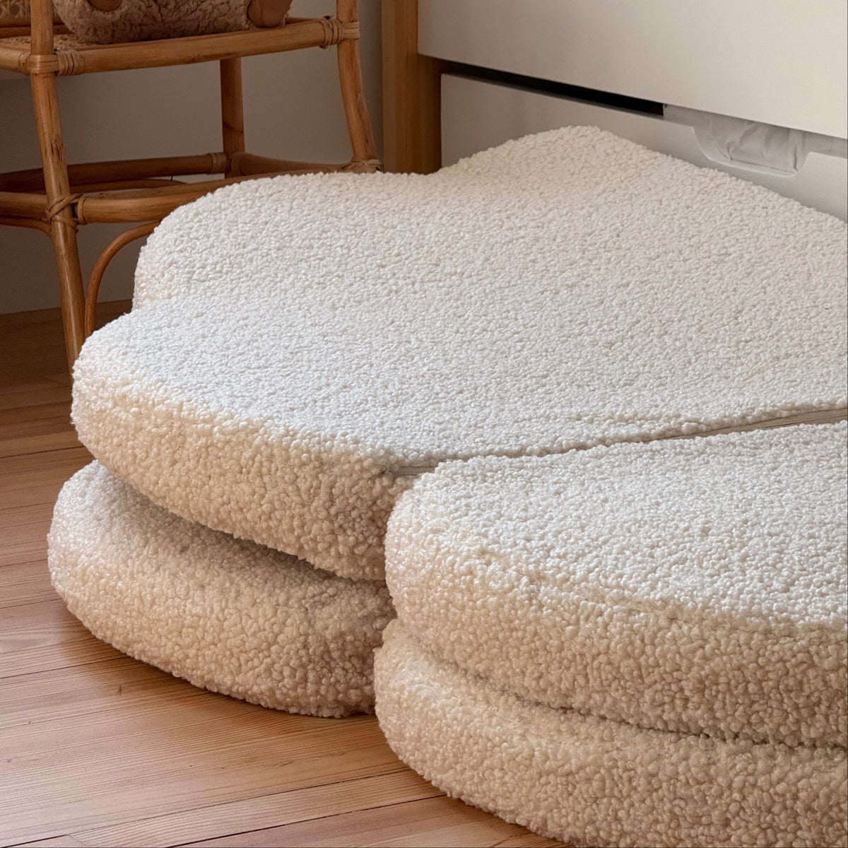 Tapis de jeu et d'éveil épais en peluche Bearly | Nuage