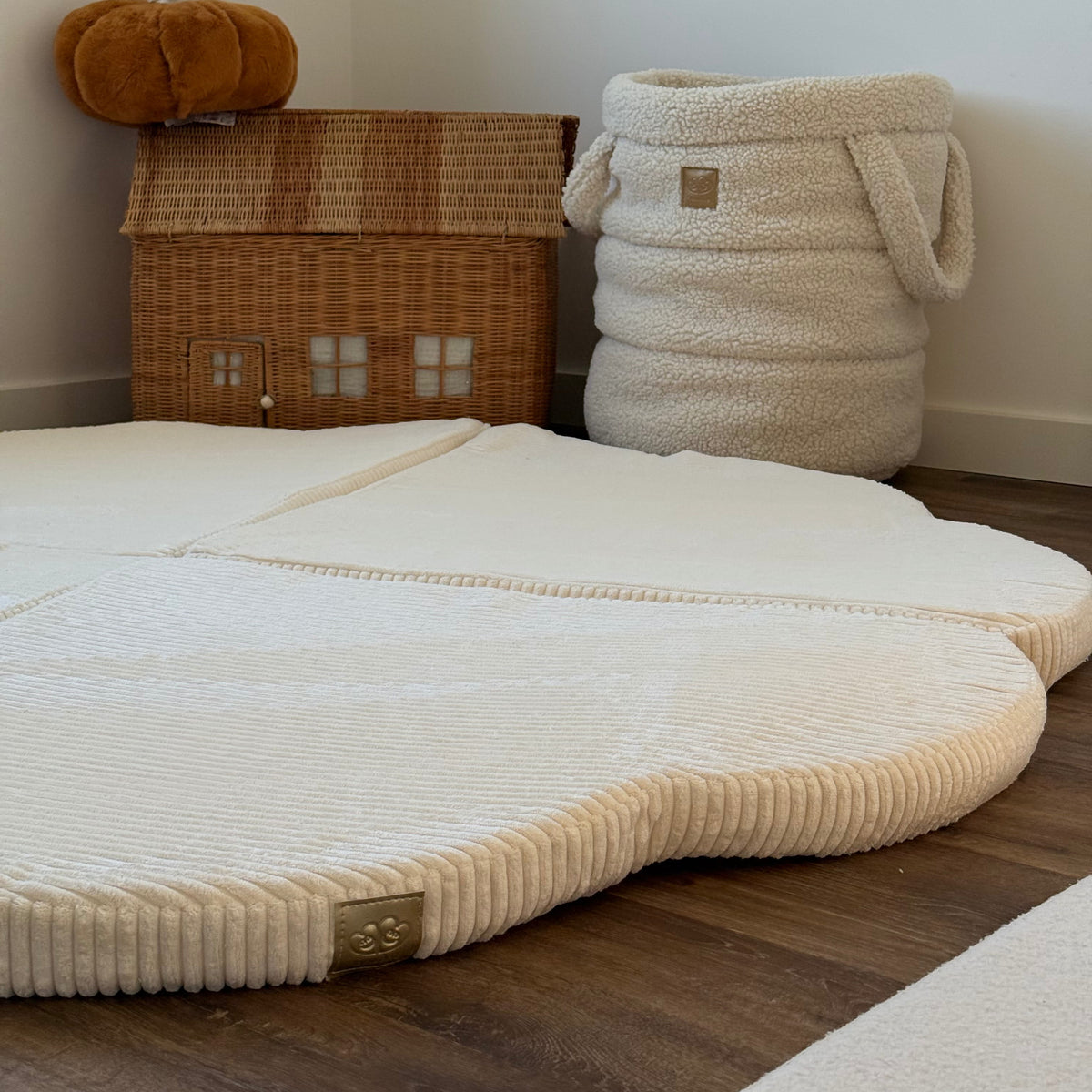 Tapis de jeu et d'éveil épais en velours Corduroy à larges côtes Aesthetic | Nuage