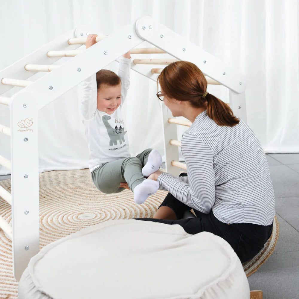 Triangle de Pikler XL ou double en bois, évolutif en cabane, avec option tente