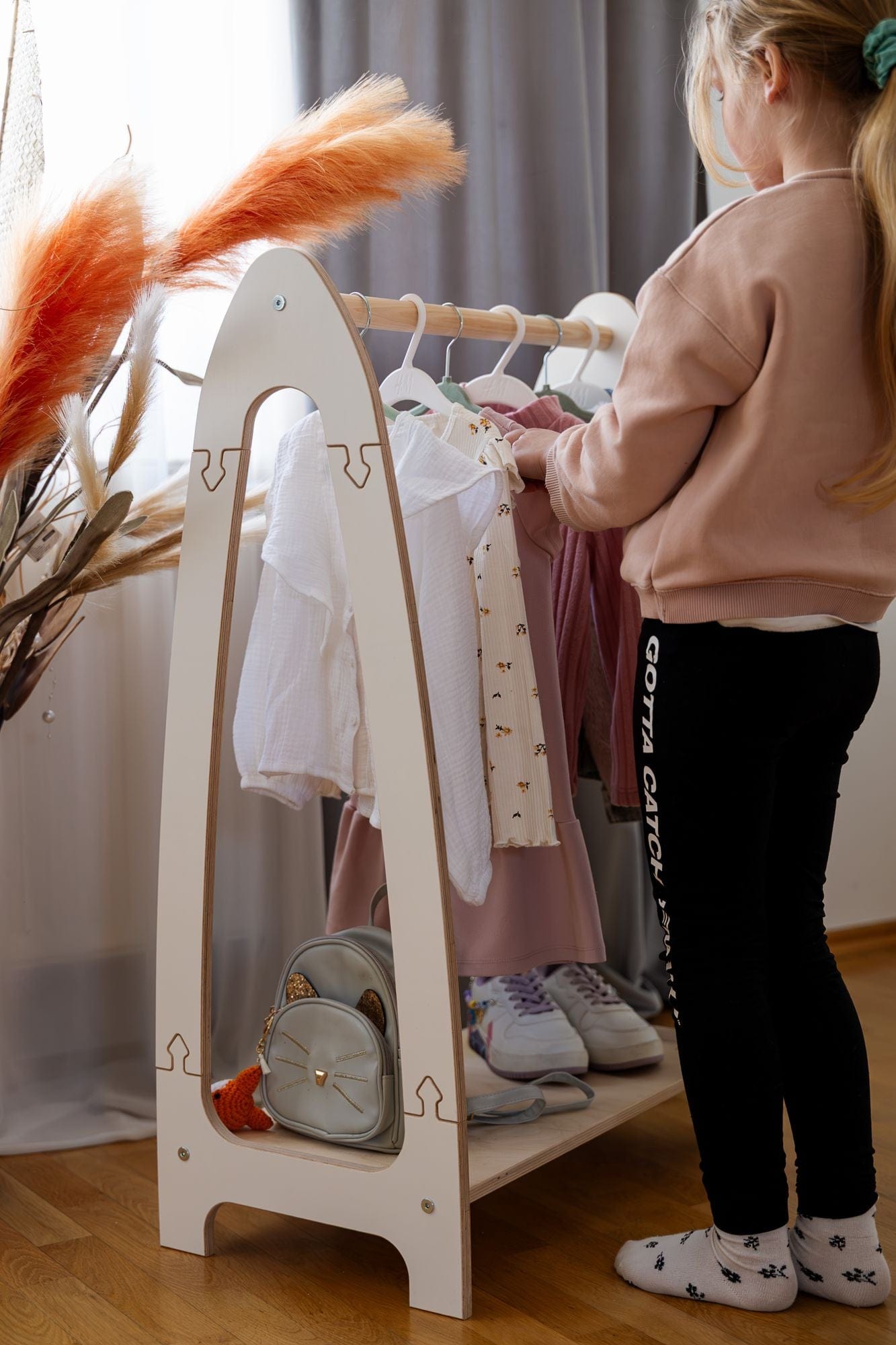 Meowbaby Soft Hanger - Wooden Clothes Rail With Shelve For Kids Bedroom