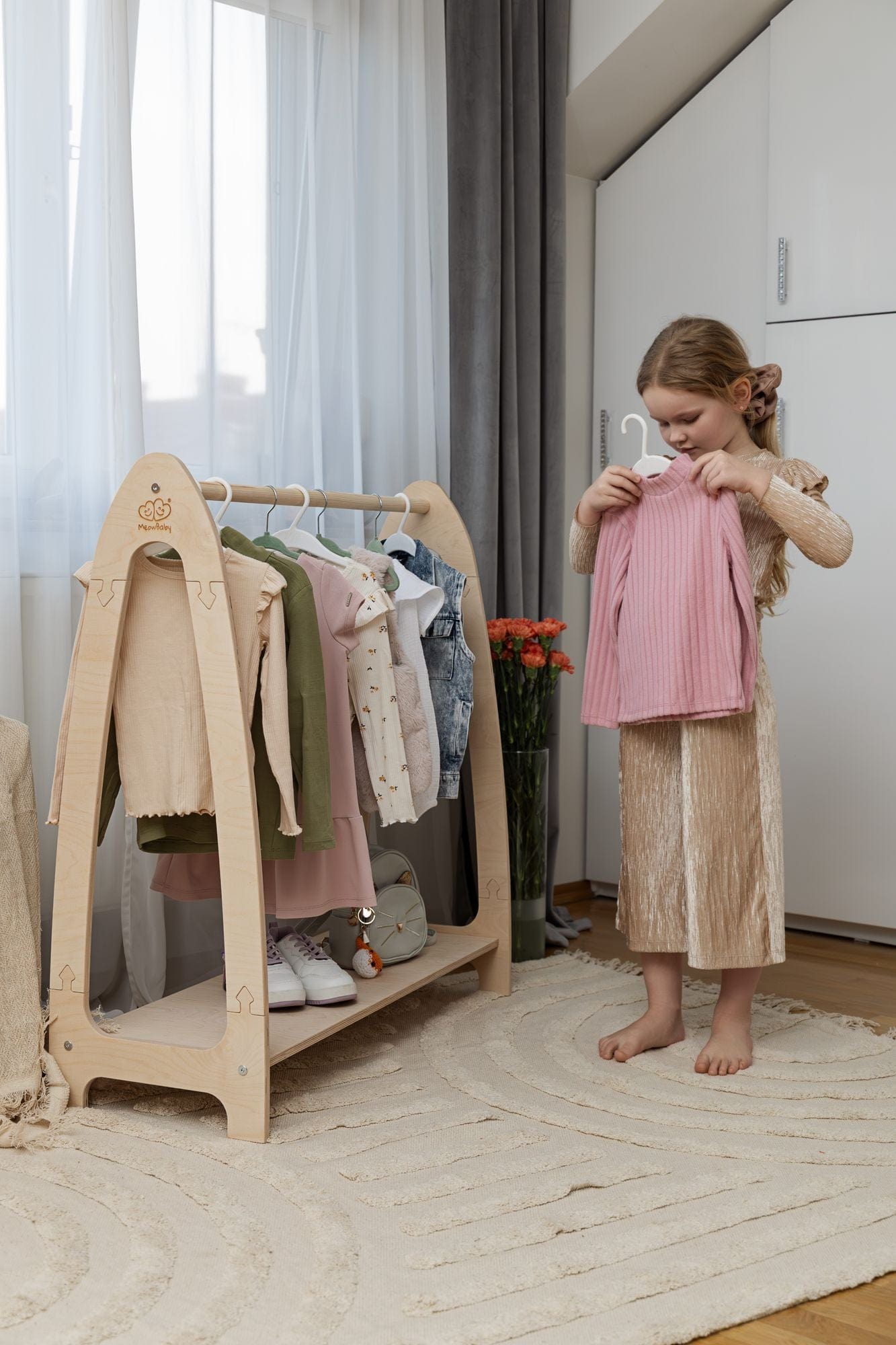 Meowbaby Soft Hanger - Wooden Clothes Rail With Shelve For Kids Bedroom