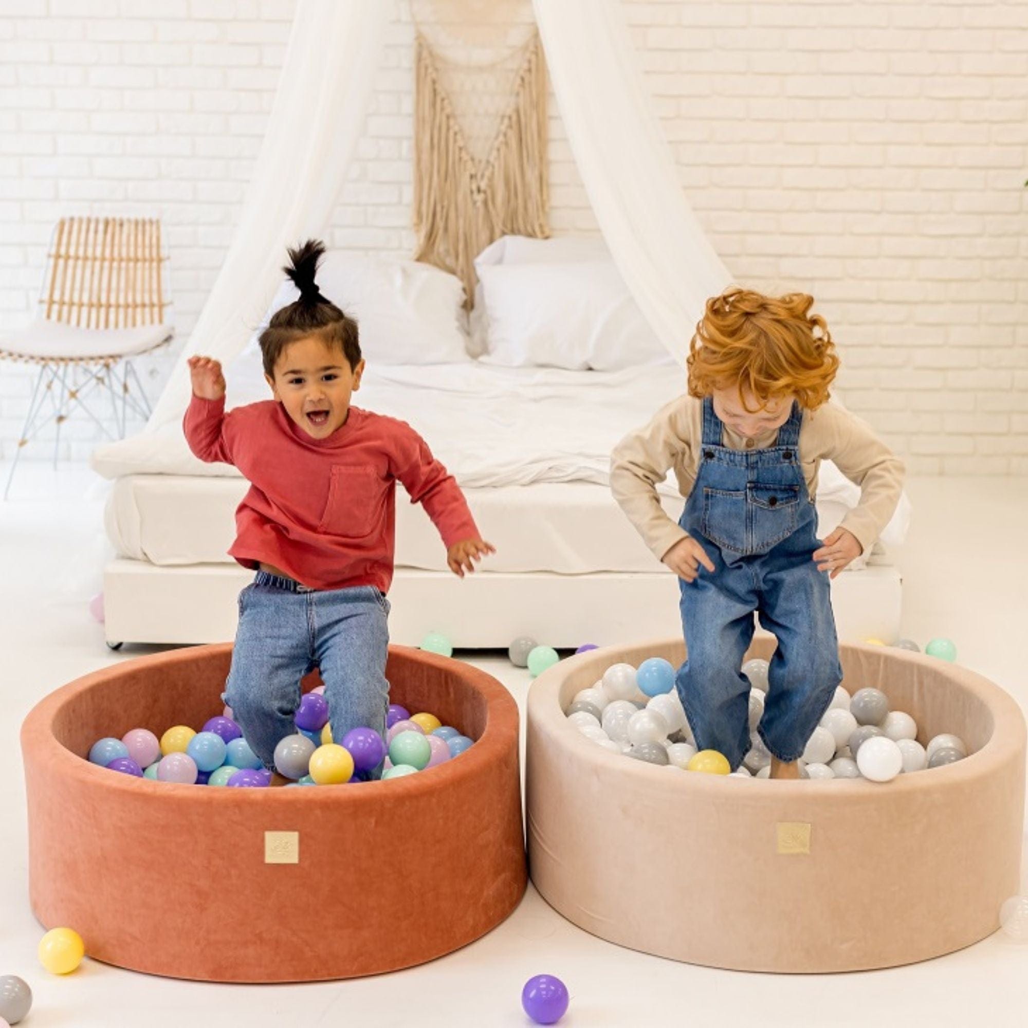 Meowbaby Velvet Foam Baby Ball Pit Beige | Balls to Choose
