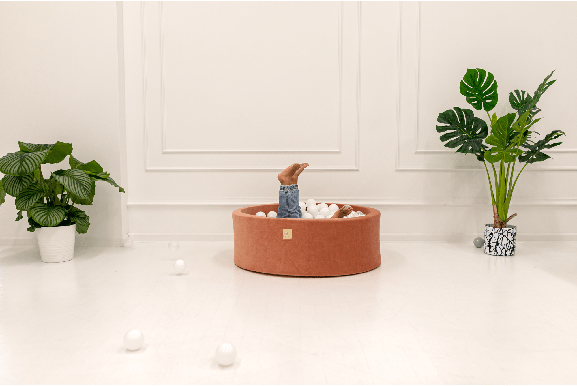 Meowbaby Velvet Foam Baby Ball Pit Light Grey | Balls to Choose