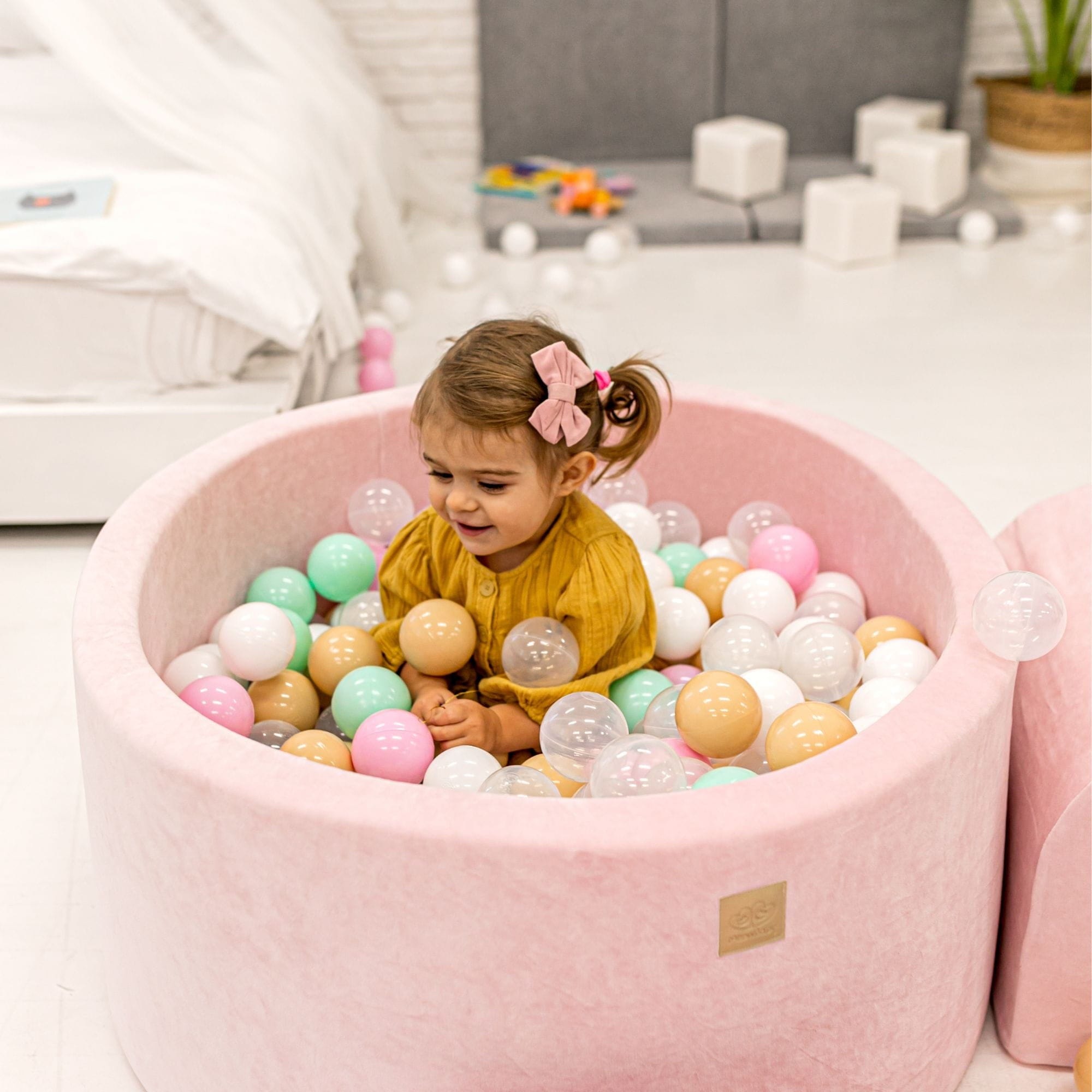 Meowbaby Velvet Foam Baby Ball Pit Marsala Red | Balls to Choose