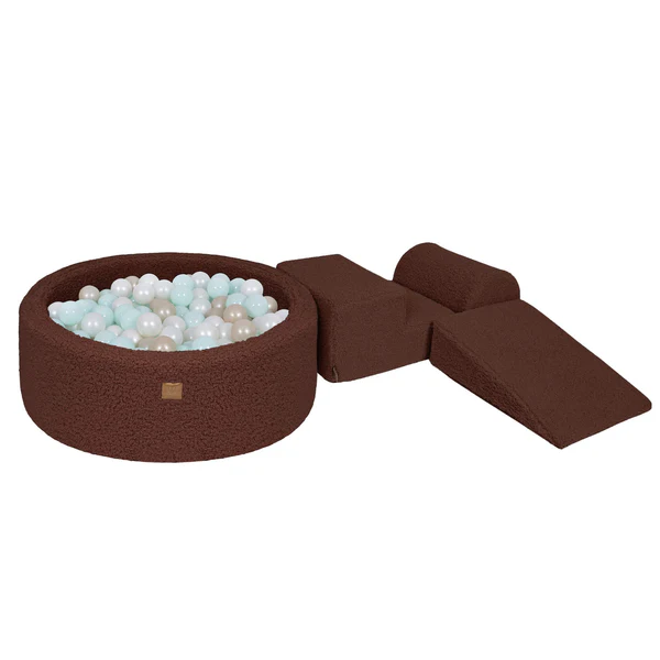 Parcours 3 pièces avec piscine à balles ronde 90x30 cm en peluche Bearly, 200 balles - Marron | Balles au choix