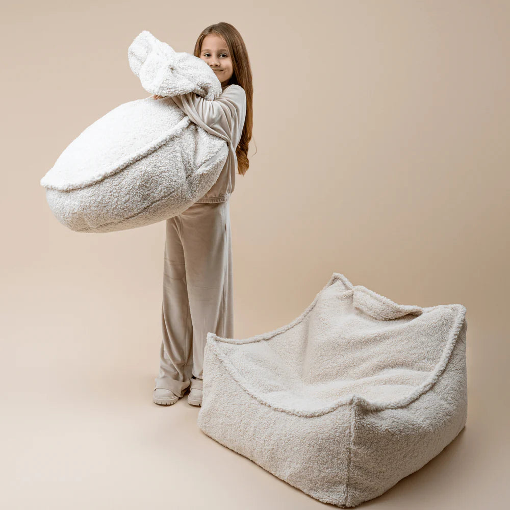 Pouf carré en peluche Bearly