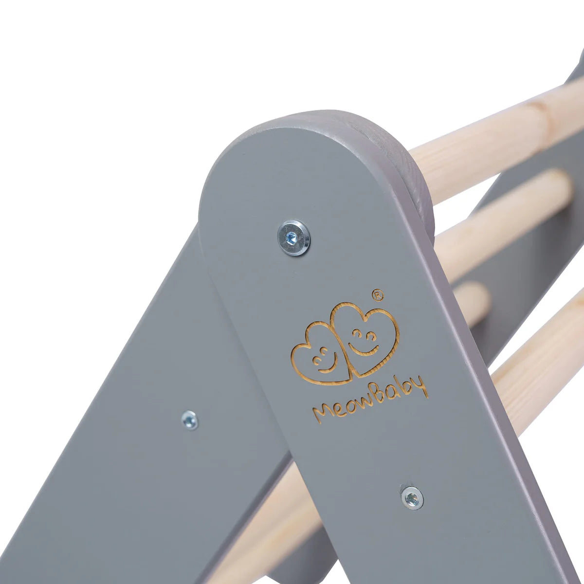 Triangle de Pikler en bois, avec option cabane