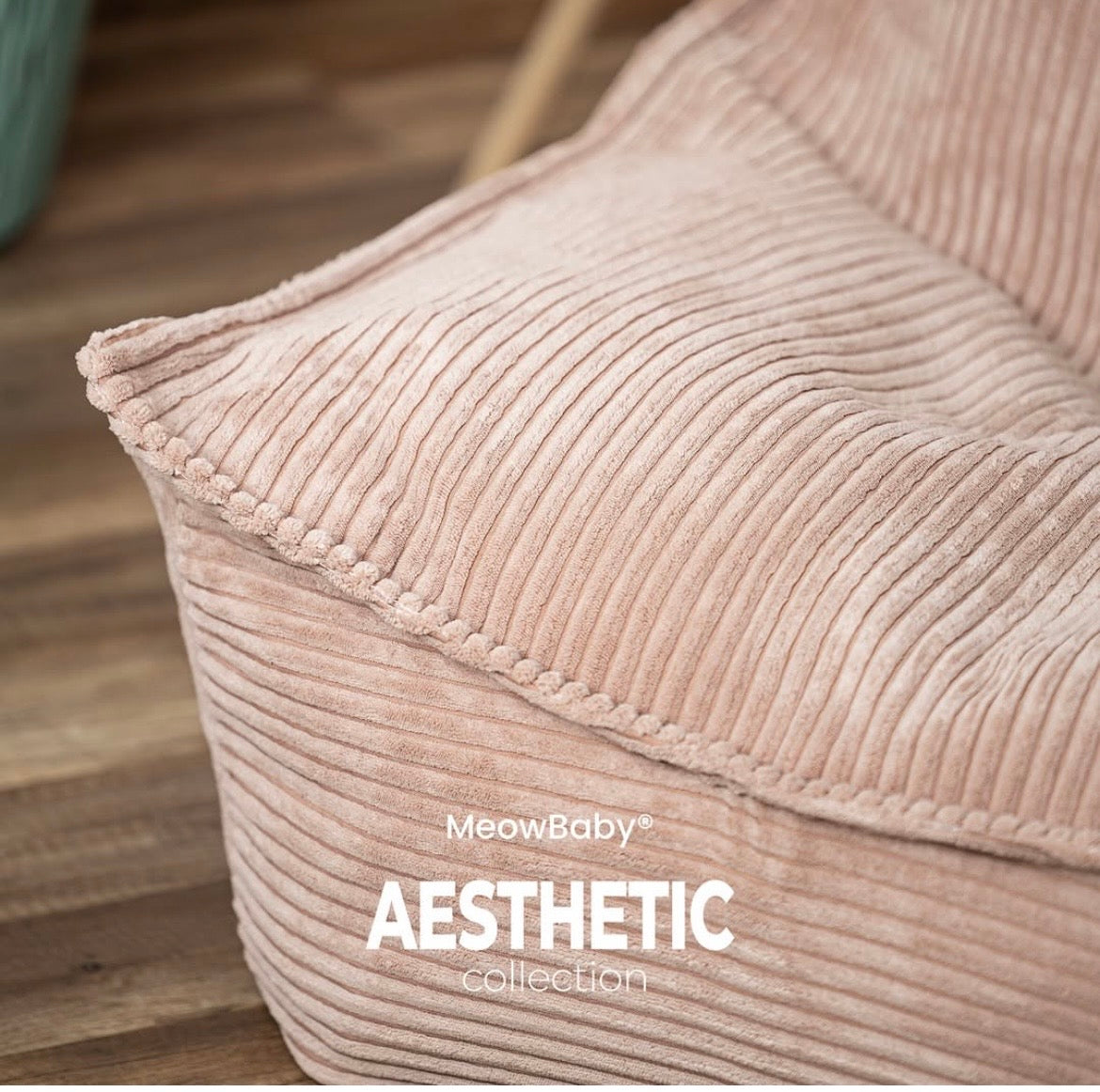 Coussin de sol carré en velours Corduroy à larges côtes Aesthetic