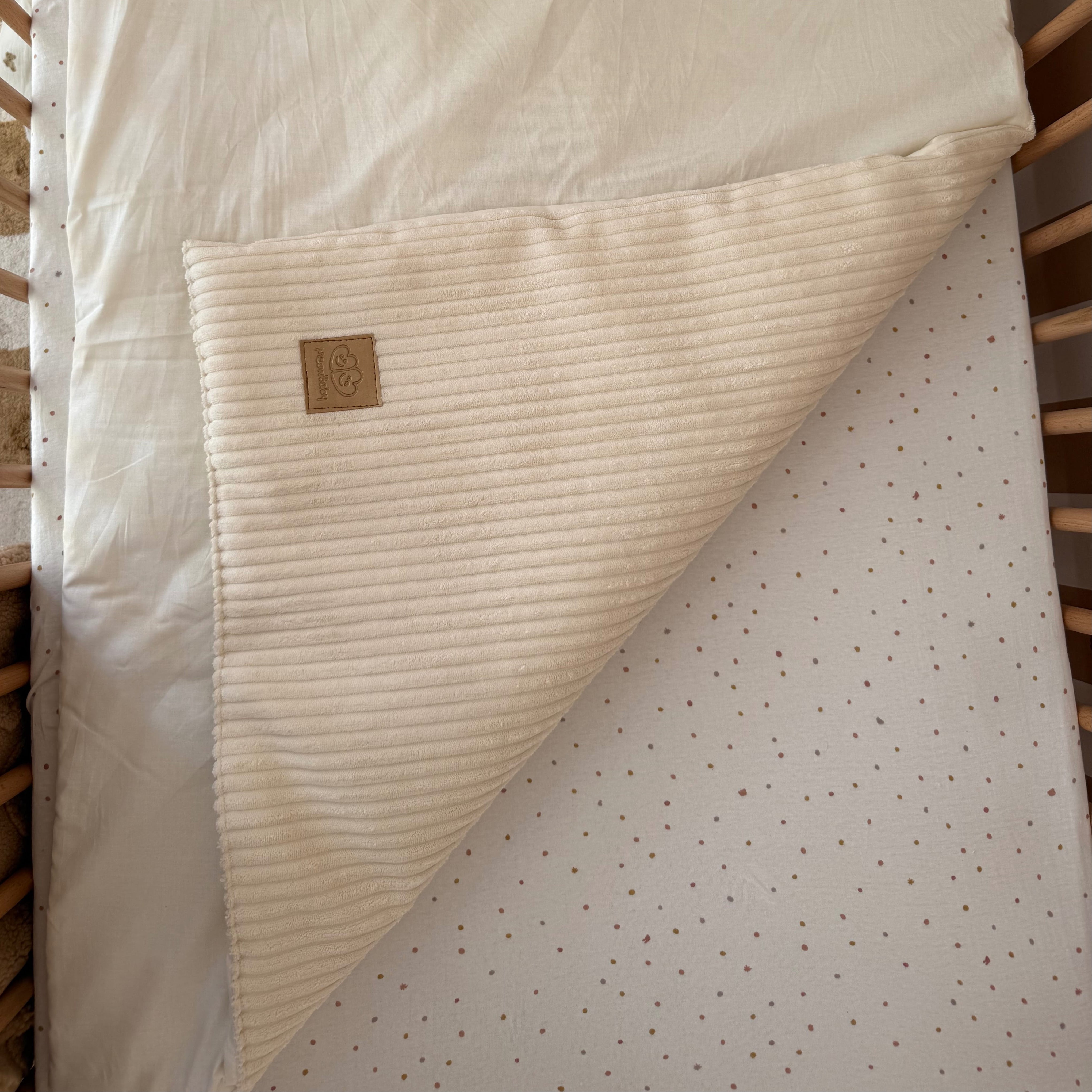 Couverture bébé en velours Corduroy à larges côtes Aesthetic | Été ou Hiver