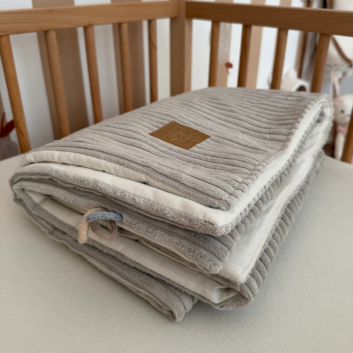 Couverture bébé en velours Corduroy à larges côtes Aesthetic | Été ou Hiver