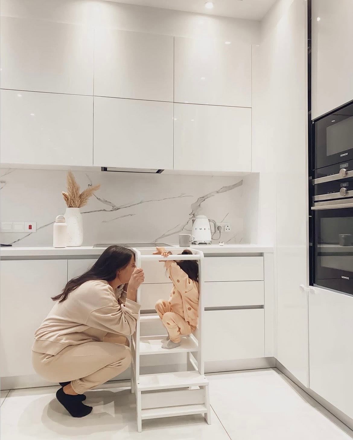 Tour d'observation Montessori ajustable, avec ou sans tableau noir | 3 hauteurs