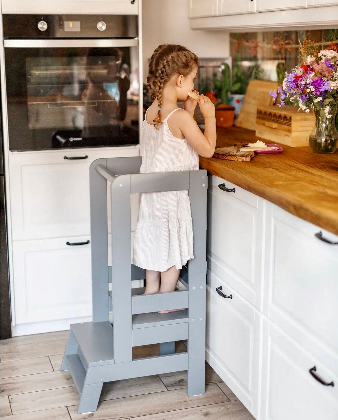 Tour d'observation Montessori ajustable, avec ou sans tableau noir | 3 hauteurs