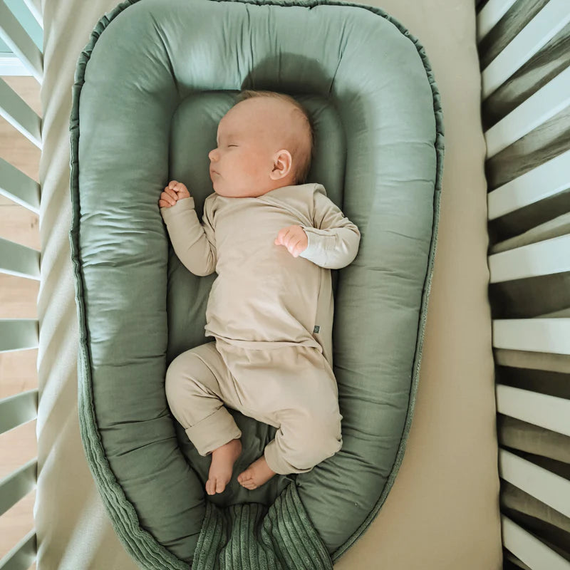 Nid d'ange, réducteur de lit pour bébé en velours Corduroy à larges côtes Aesthetic