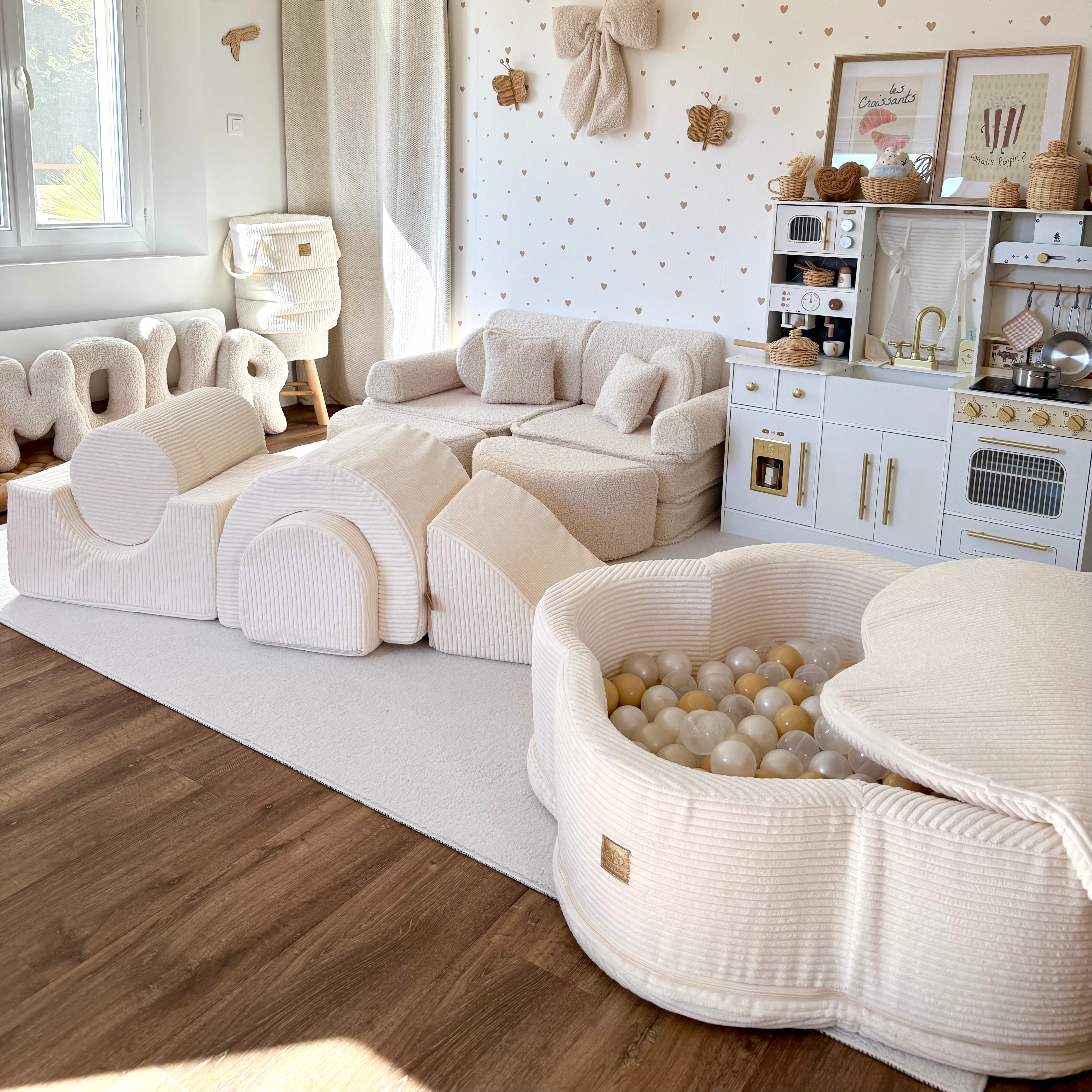 Piscine à balles Fleur 93x30 cm avec son tapis de jeu en velours Aesthetic, 200 balles – Taupe | Balles au choix