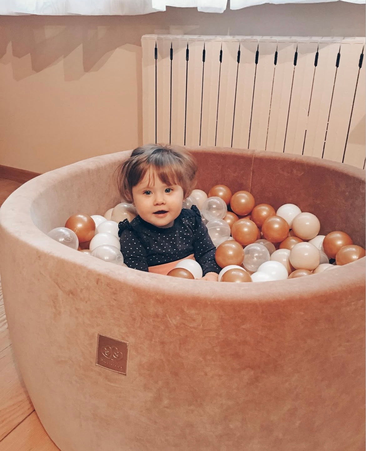 Piscine à balles ronde 90x30 cm en velours, 200 balles - Marron glacé | Balles au choix