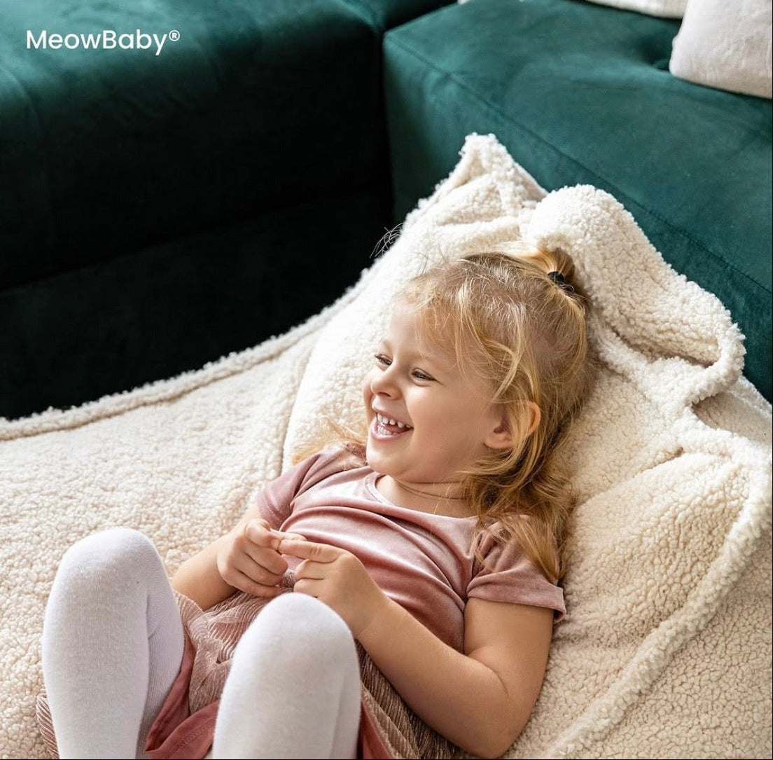 Pouf carré en peluche Bearly