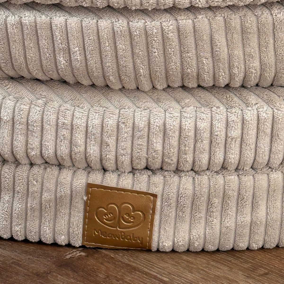 Tapis de jeu et d'éveil épais en velours Corduroy à larges côtes Aesthetic | Nuage