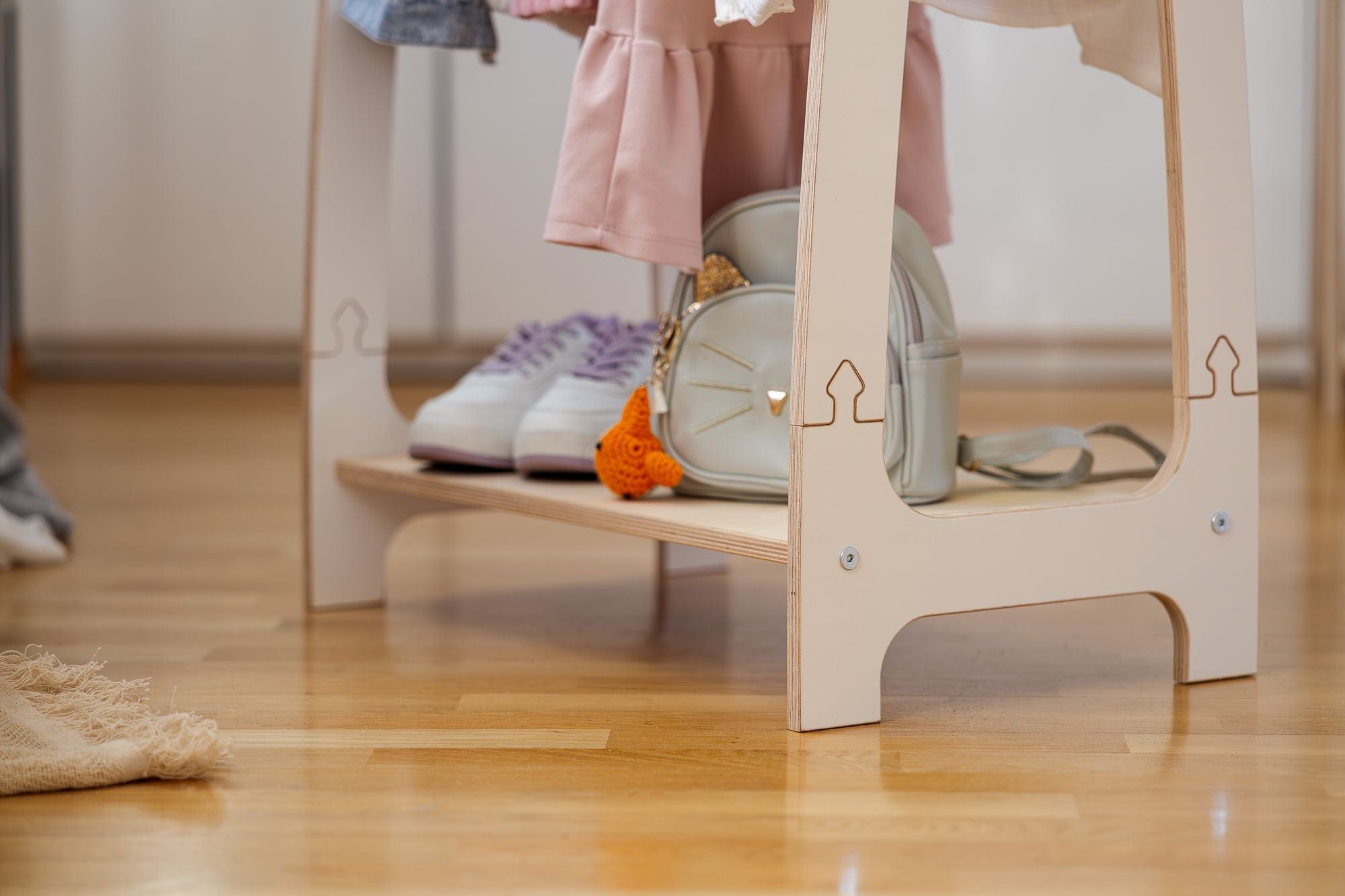 Meowbaby Soft Hanger - Wooden Clothes Rail With Shelve For Kids Bedroom