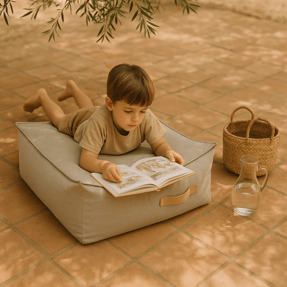 Coussin de sol carré d'extérieur en toile imperméable et résistante aux UV Outzy